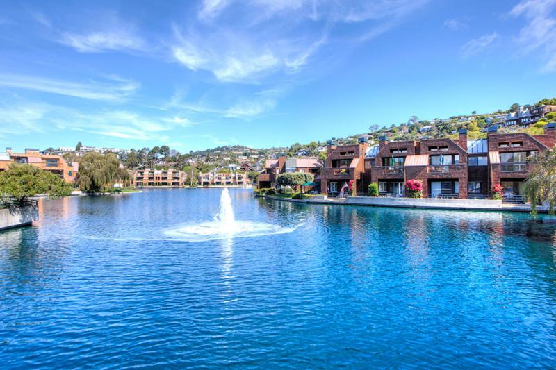 18 Lagoon Vista, Tiburon